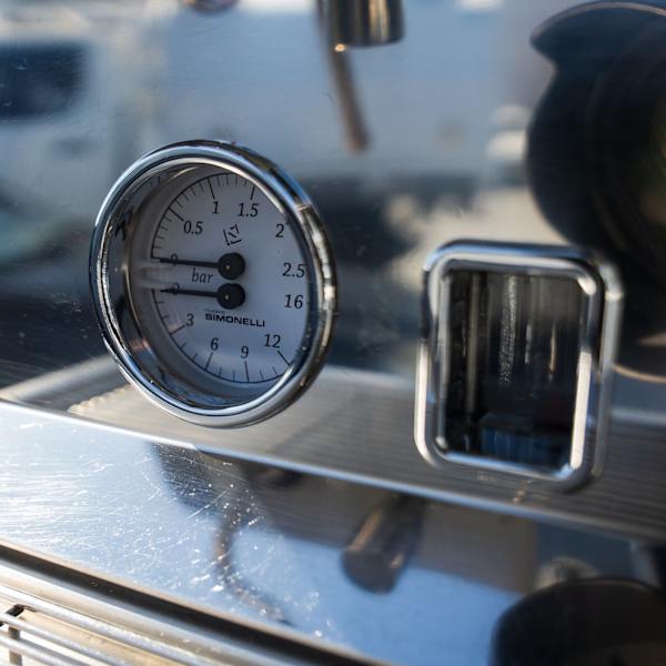 Pre-Loved As New Nuova Simonelli Appia II Tall Cup – Incredible Value