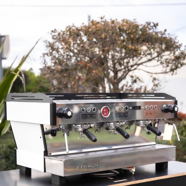 Sexy Pre Loved 3 Group La Marzocco PB Commercial Coffee Machine