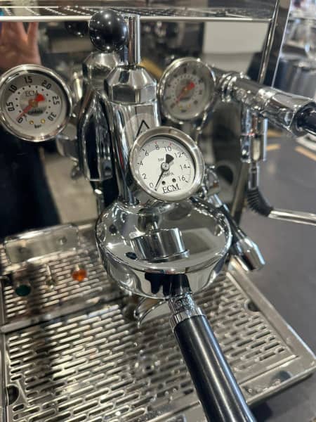 Pre Loved Ecm Syncronika With Flo Cöntrol Semi Command Coffee Machine