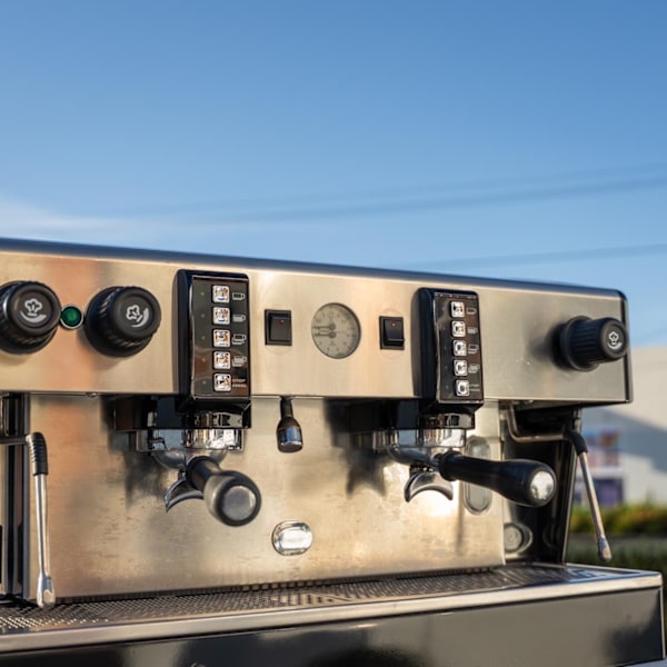 Pre Loved Wega Atlas 2 Group 15 amp commercial coffee machine
