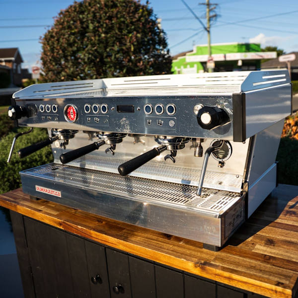 Late model 3 group La Marzocco PB Custom