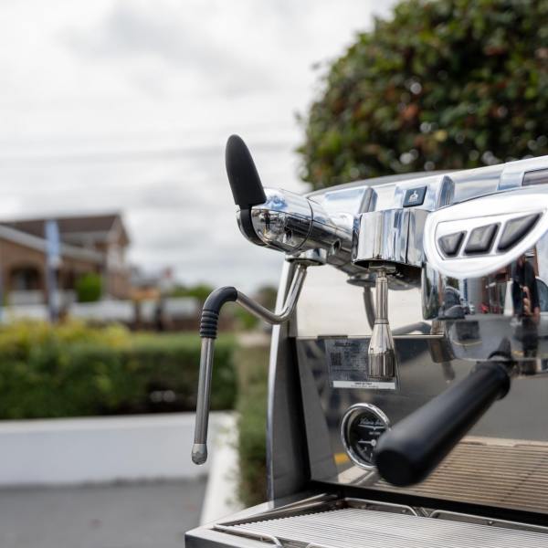 Pre Loved 3 Group Victoria Arduino Black Eagle π¦
 Coffee Machine