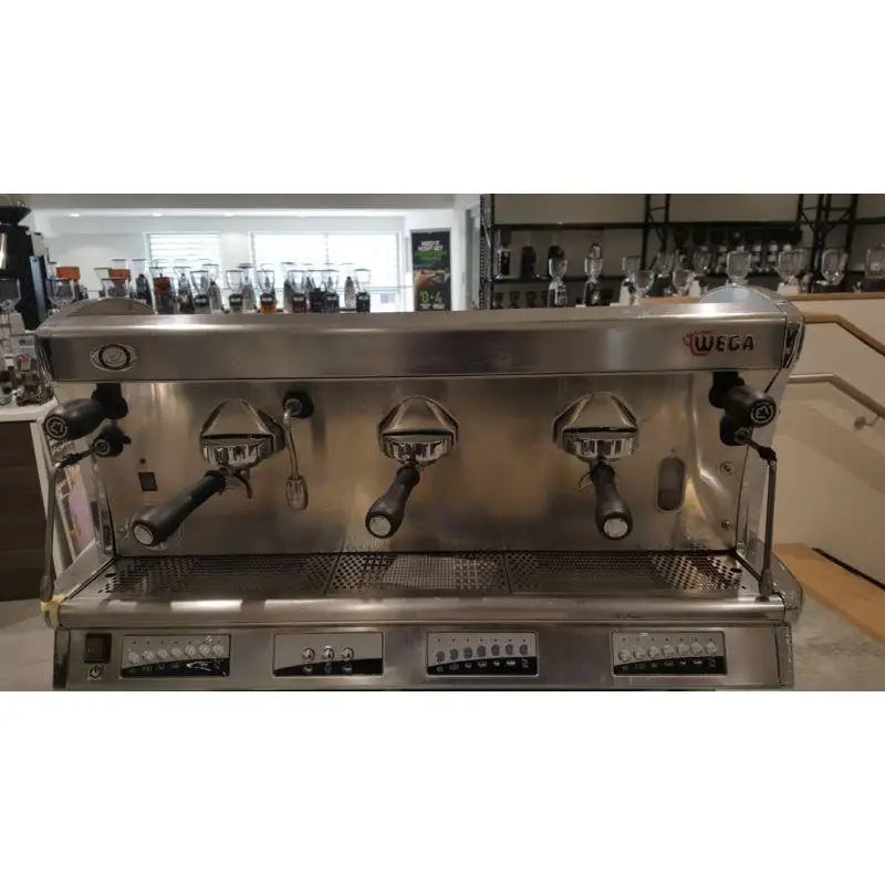 Cheap Pre-Owned 3 Group WEGA VELA High Cup Commercial Coffee