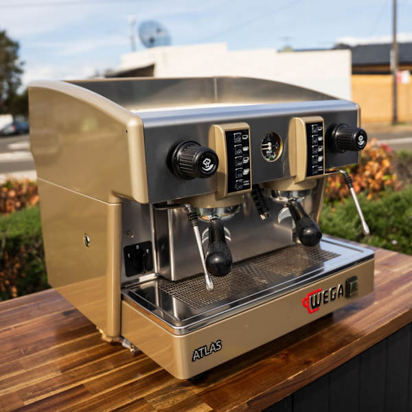 Pre-Loved Wega Atlas – Champagne Finish – 10 Amp Plug & Play