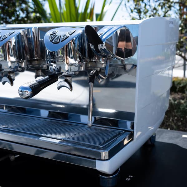 Immaculate 3 Group Victoria Arduino White Eagle 🦅 Coffee Machine