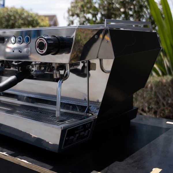 Clean 3 Group Matt Black La Marzocco KB90 Commercial Coffee Machine
