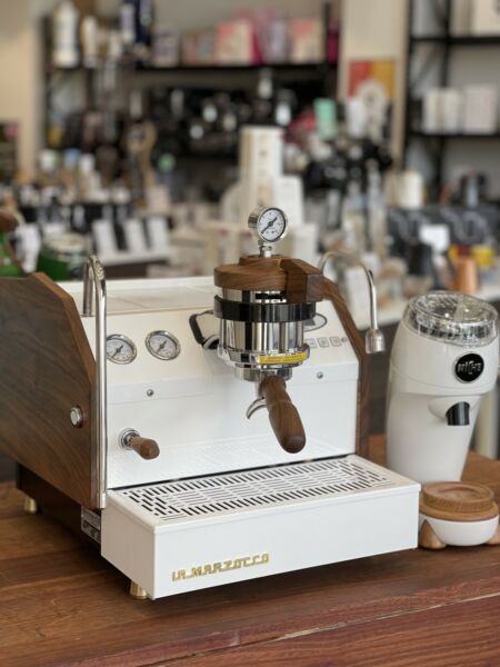 New Custom La Marzocco Gs3 MP & Niche Grinder Package