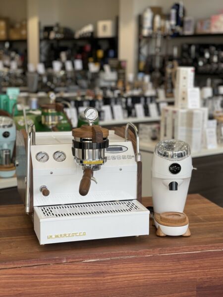 New Custom La Marzocco Gs3 MP & Niche Grinder Package