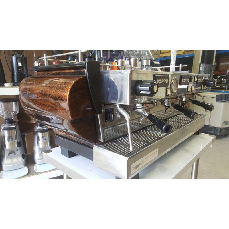 La Marzocco Cheap Pre-Loved La Marzocco FB70 Commercial Coffee Machine