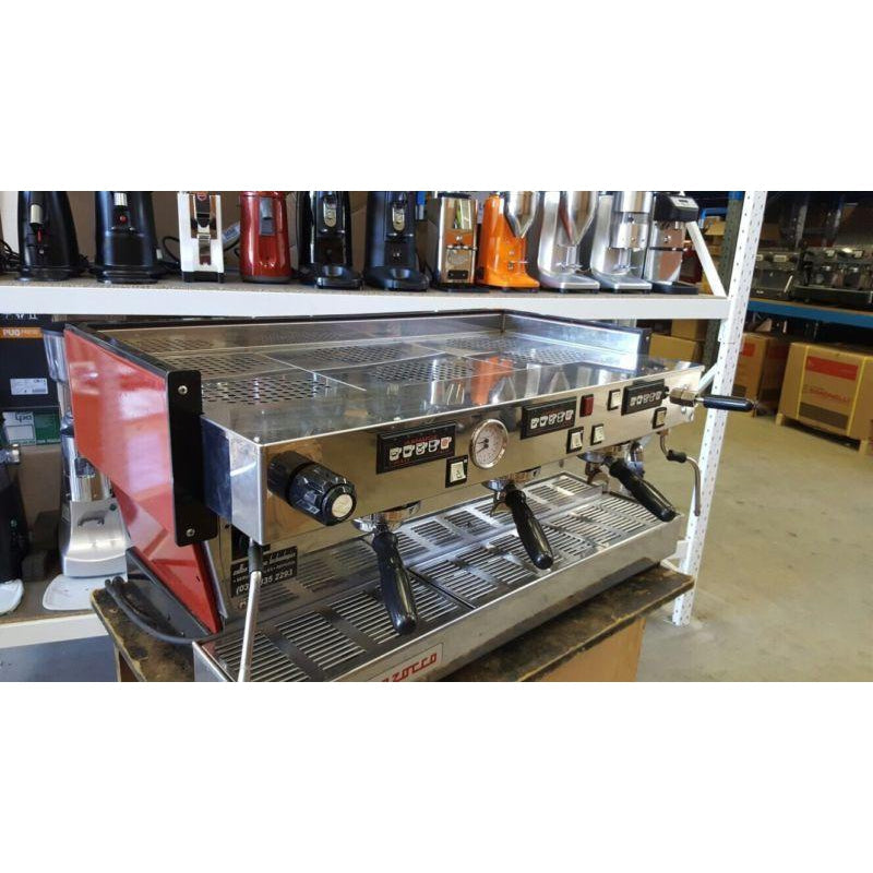 La Marzocco 2013 3 Group La Marzocco Linea AV Commercial Coffee Machine