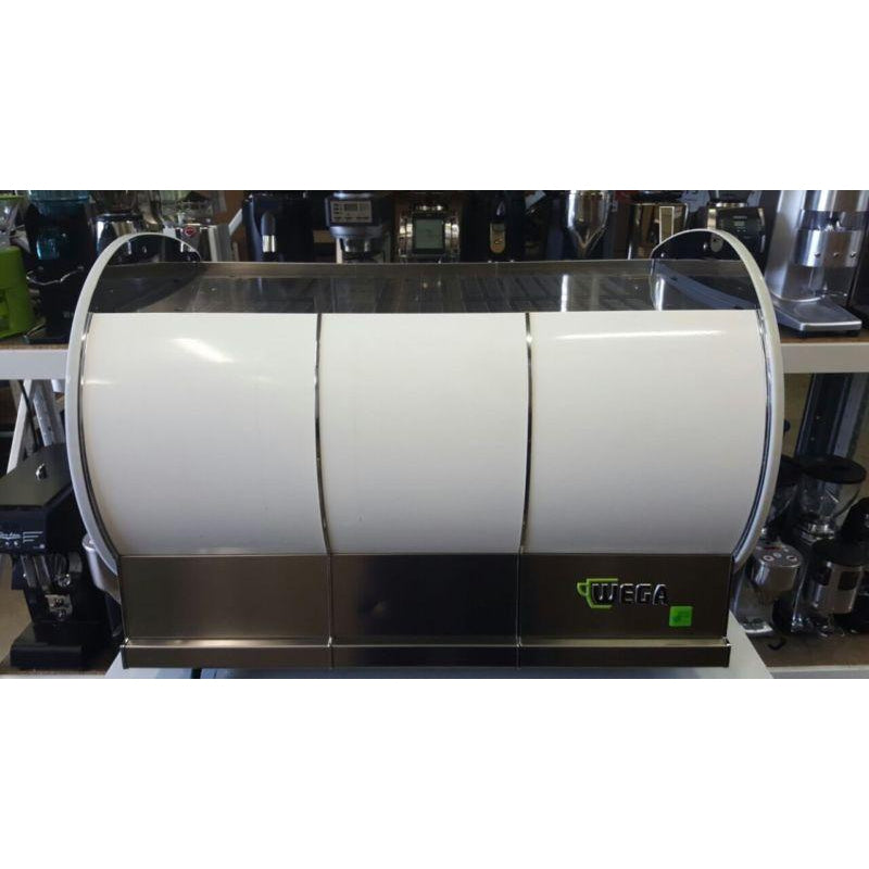 Cheap Pre-Owned 2 Group Wega Concept Commercial Coffee Machine