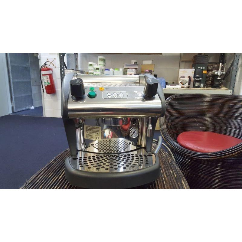 Pre-Owned One Group Bezzera Semi Commercial Plumbed Coffee Machine