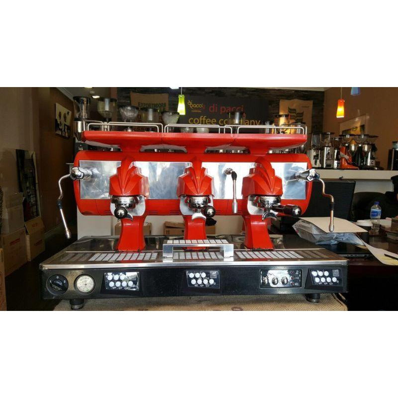 3 Group Astoria Sabila