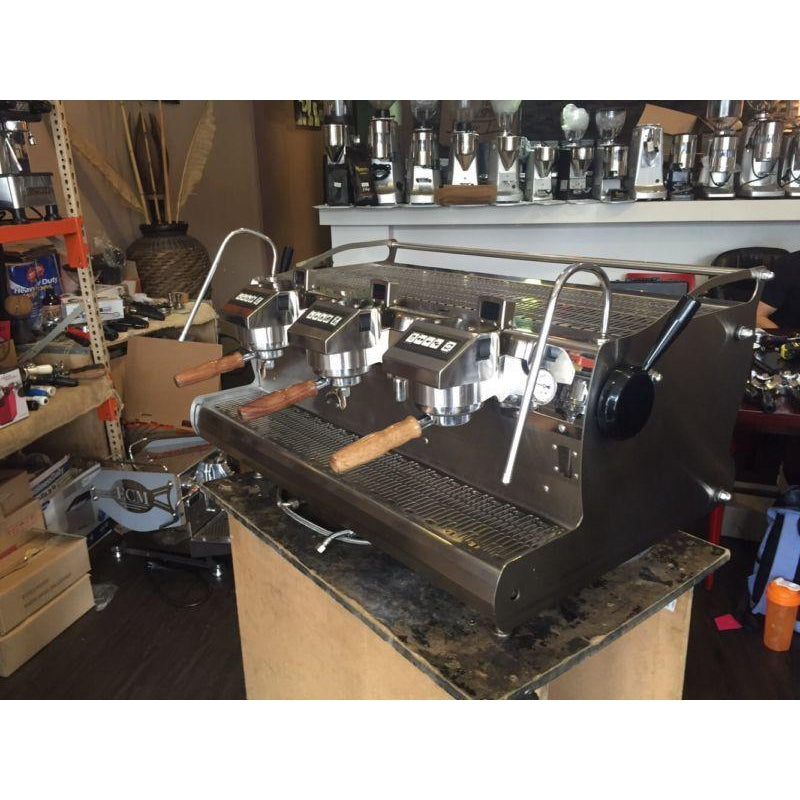 3 Group Synesso CYNCRA Volumetric+Shot Timers & PID Coffee Machine
