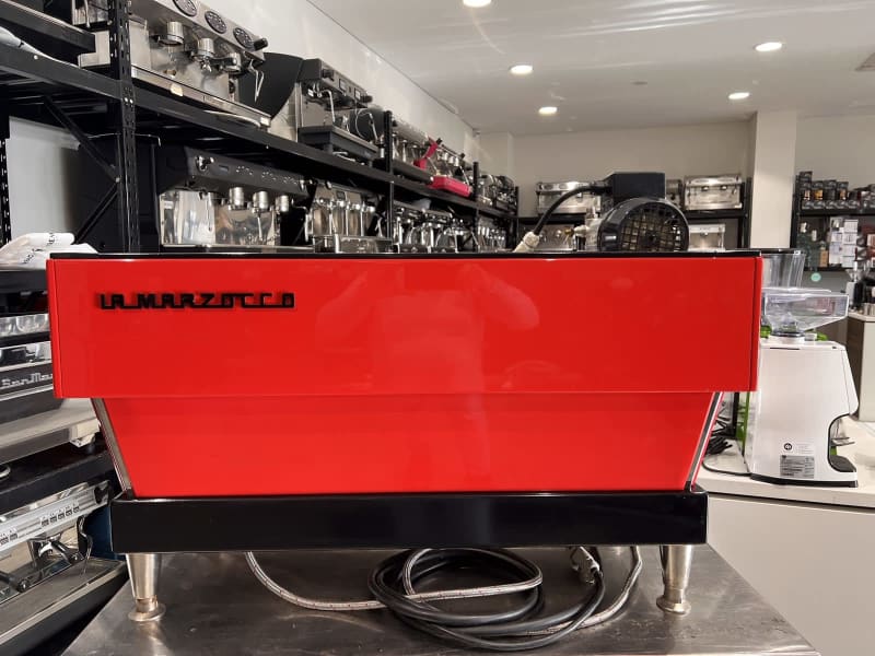 As New RED 3 Group La Marzocco Linea AV Commercial Coffee Machine