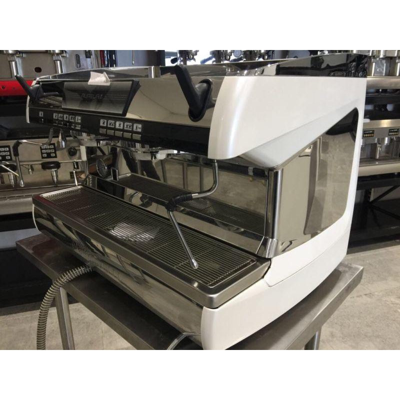 As New 2015 Nuova Simoneli Aurelia Digit Commercial Coffee Machine