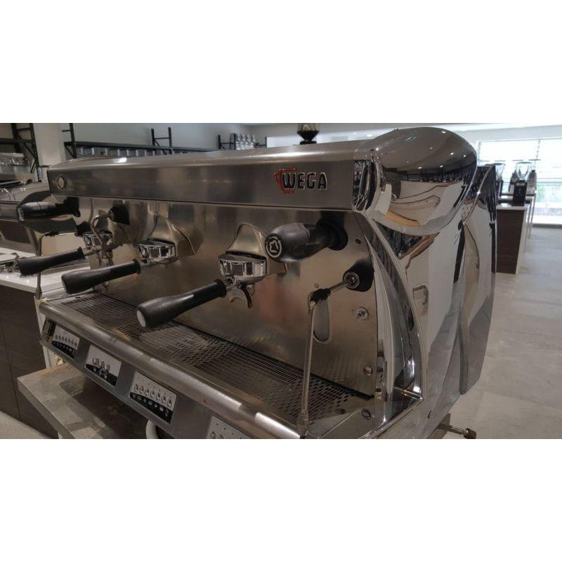 Cheap Pre-Owned 3 Group WEGA VELA High Cup Commercial Coffee Machine