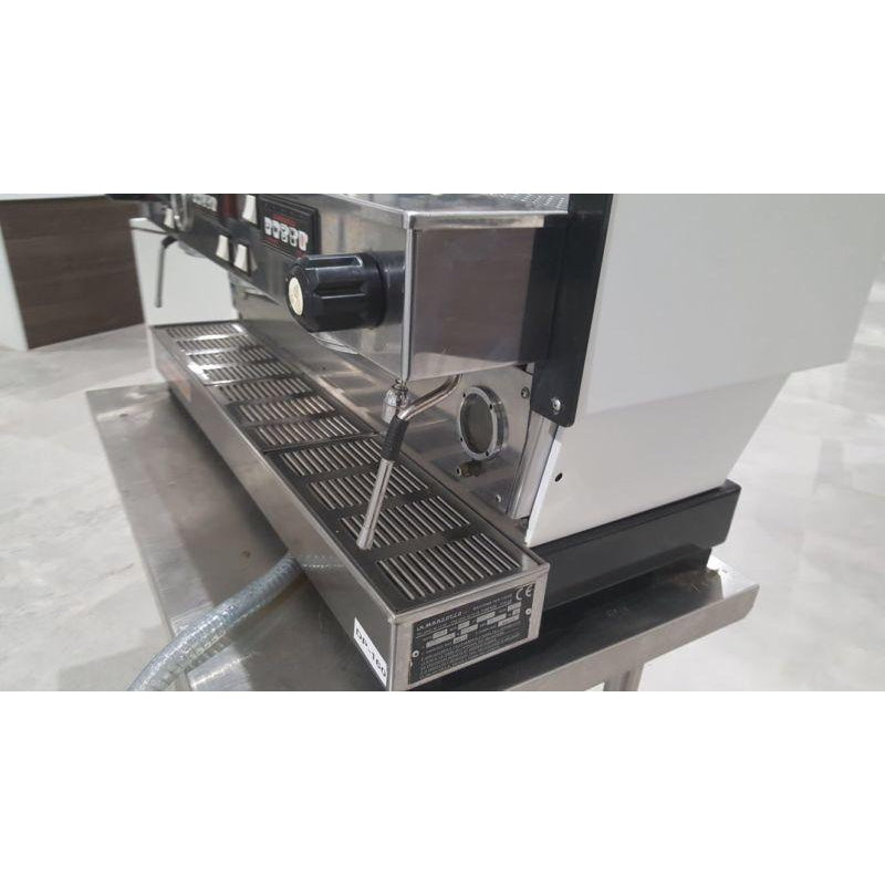WHITE Pre-Owned La Marzocco Linea AV High Cup Commercial Coffee Machine