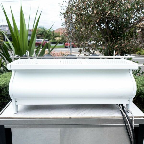 Brand New 2022 Custom La Marzocco STRADA AV COFFEE MACHINE