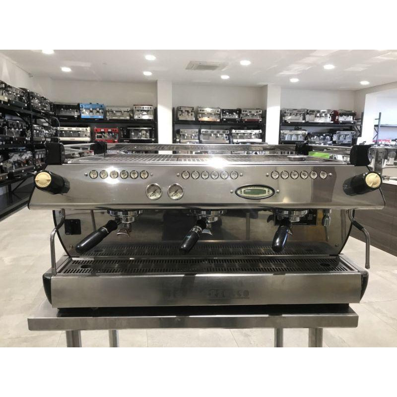 Pre-Owned 2013 La Marzocco GB5 3 Group Commercial Coffee Machine