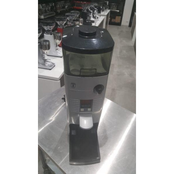 Preowned Azkoyen Q9 Quality Espresso Electric Coffee Espresso Grinder