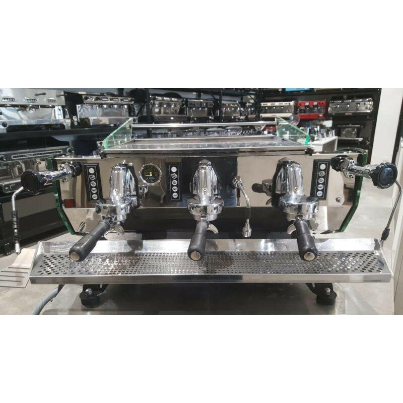Cheap Immaculate 3 Group KVDW Mirrage Commercial Coffee Machine