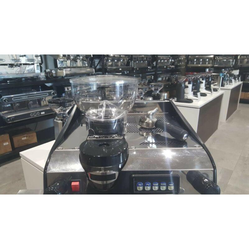One Group 10 Amp Commercial Coffee Machine with Built In Grinder