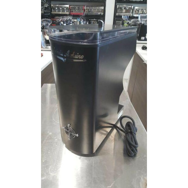 As New Mythos One Victoria Arduino Commercial Coffee Bean Grinder