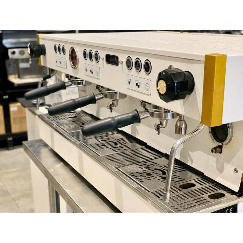 Ex Demo As New Immaculate 3 Group La Marzocco PB ABR Coffee Machine