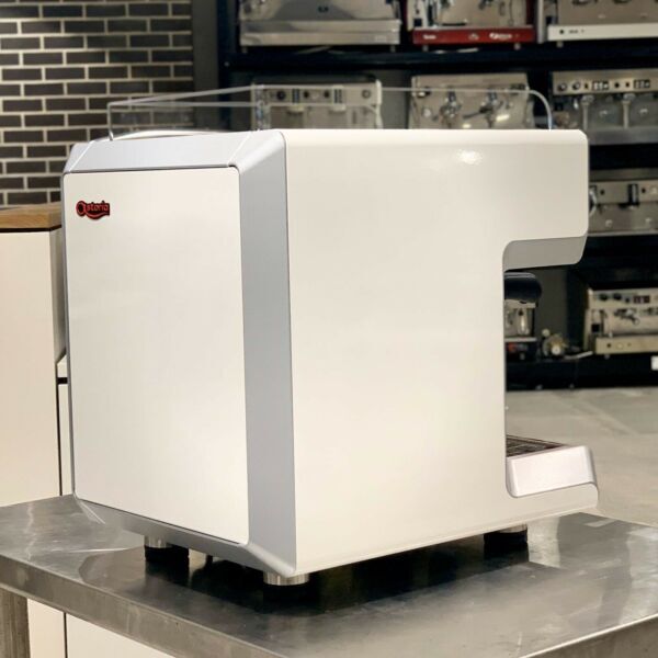 Brand New Commercial One Group 10 amp Tank Coffee Machine