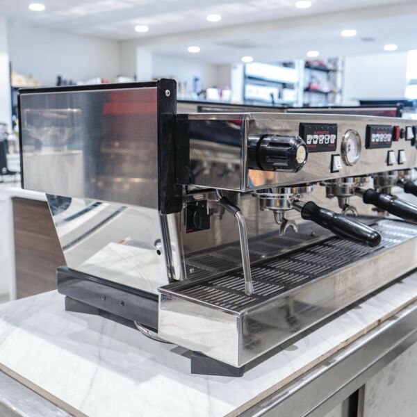 Late Model La Marzocco Linea AV High Cup Commercial Coffee Machine