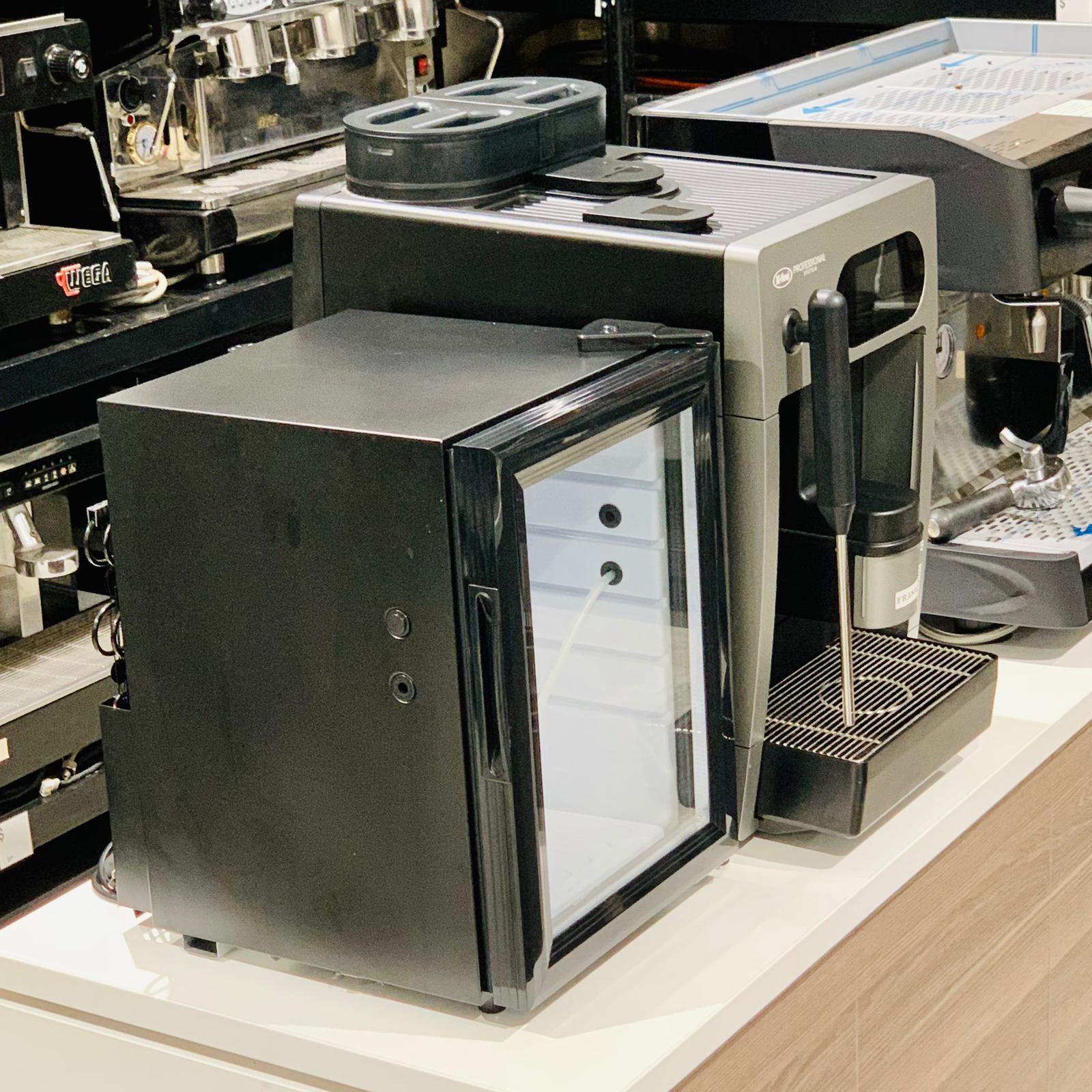 Franke Ex Demo Frankie A200 Coffee Machine with Brand New Fridge