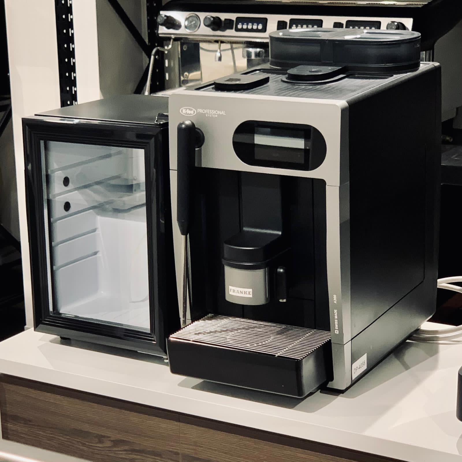 Franke Ex Demo Frankie A200 Coffee Machine with Brand New Fridge