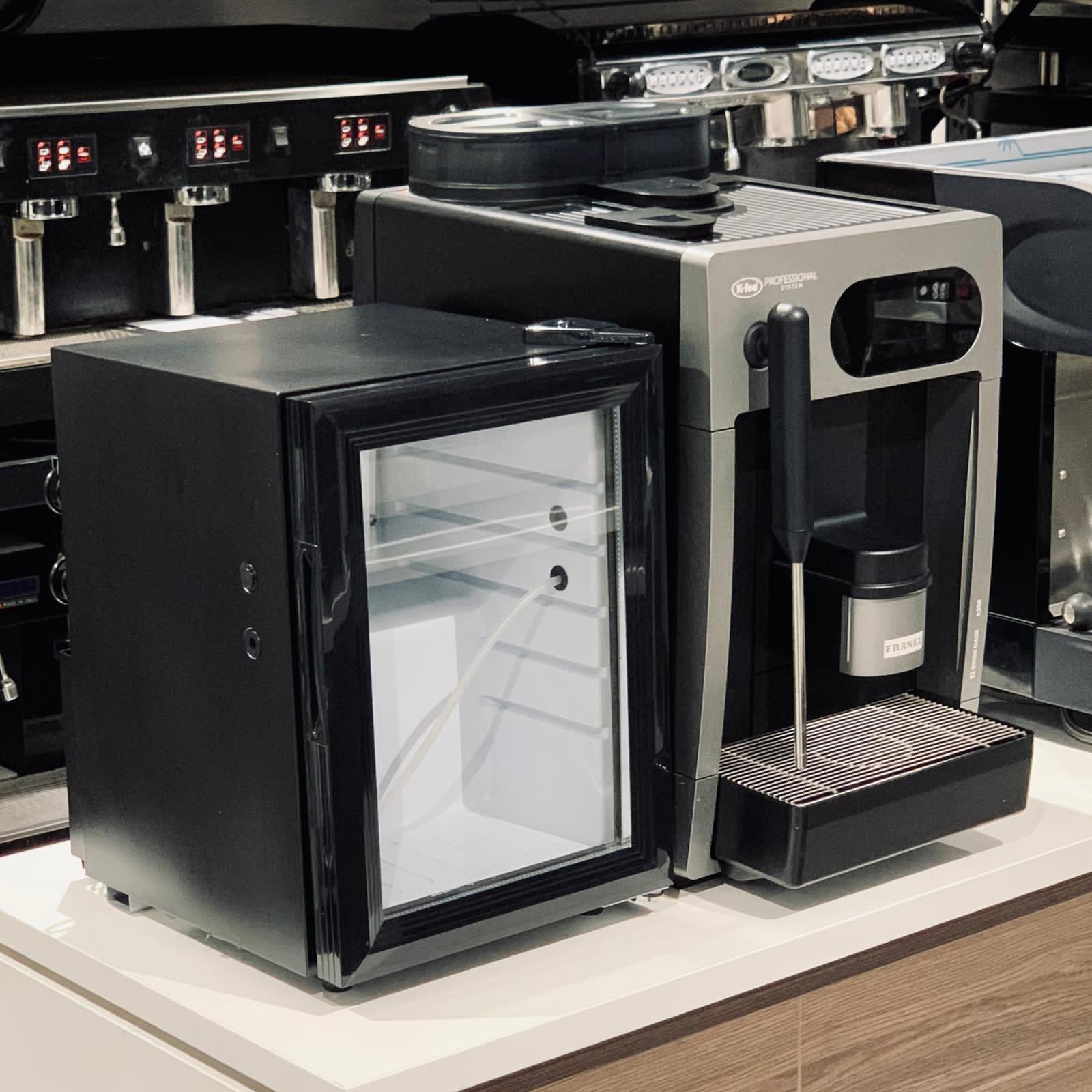 Franke Ex Demo Frankie A200 Coffee Machine with Brand New Fridge