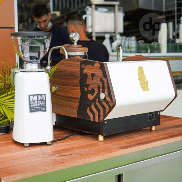 Brand New Custom La Marzocco Gs3 & Mazzer Machine & Grinder Package