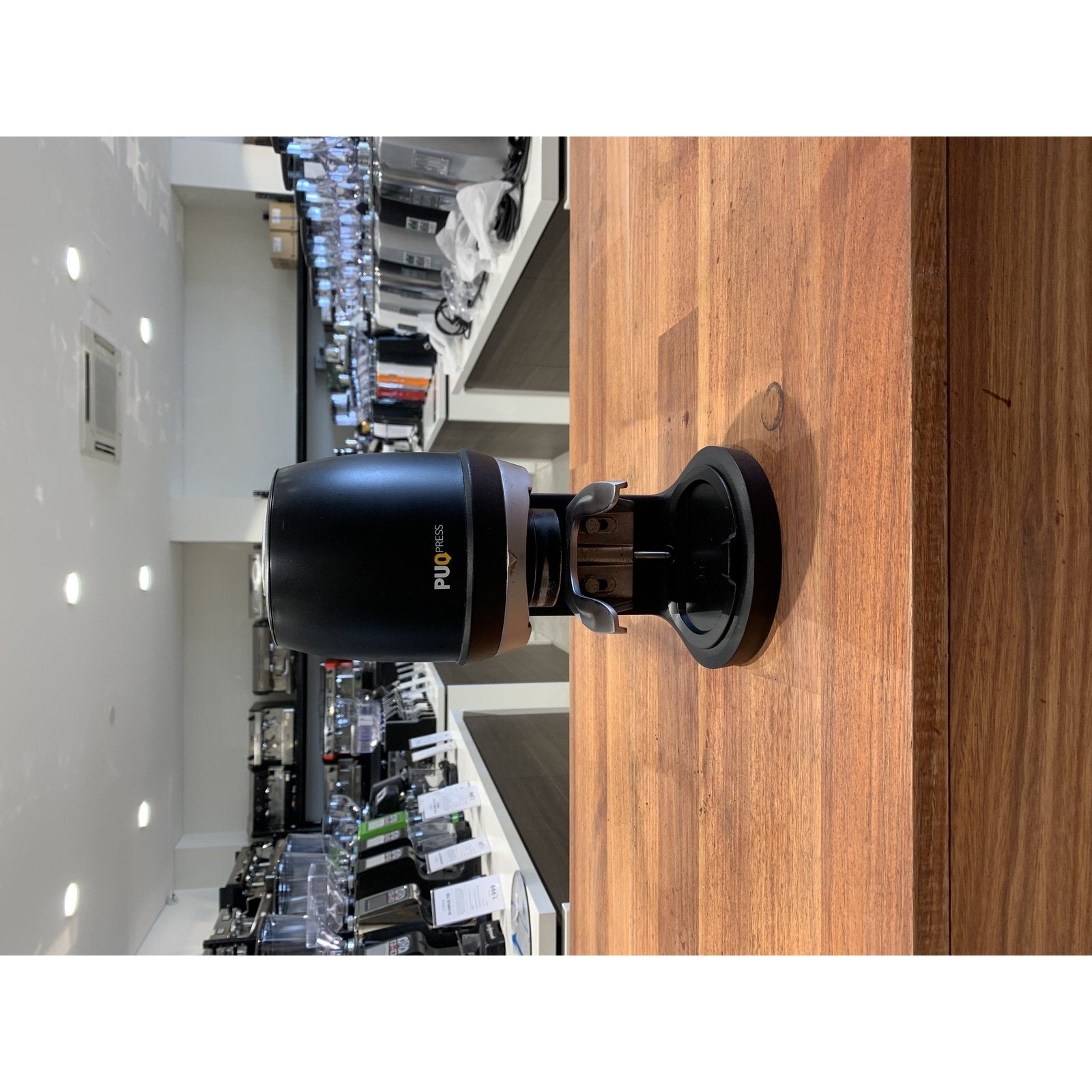 PUQ Press Q2 2018 (Black)