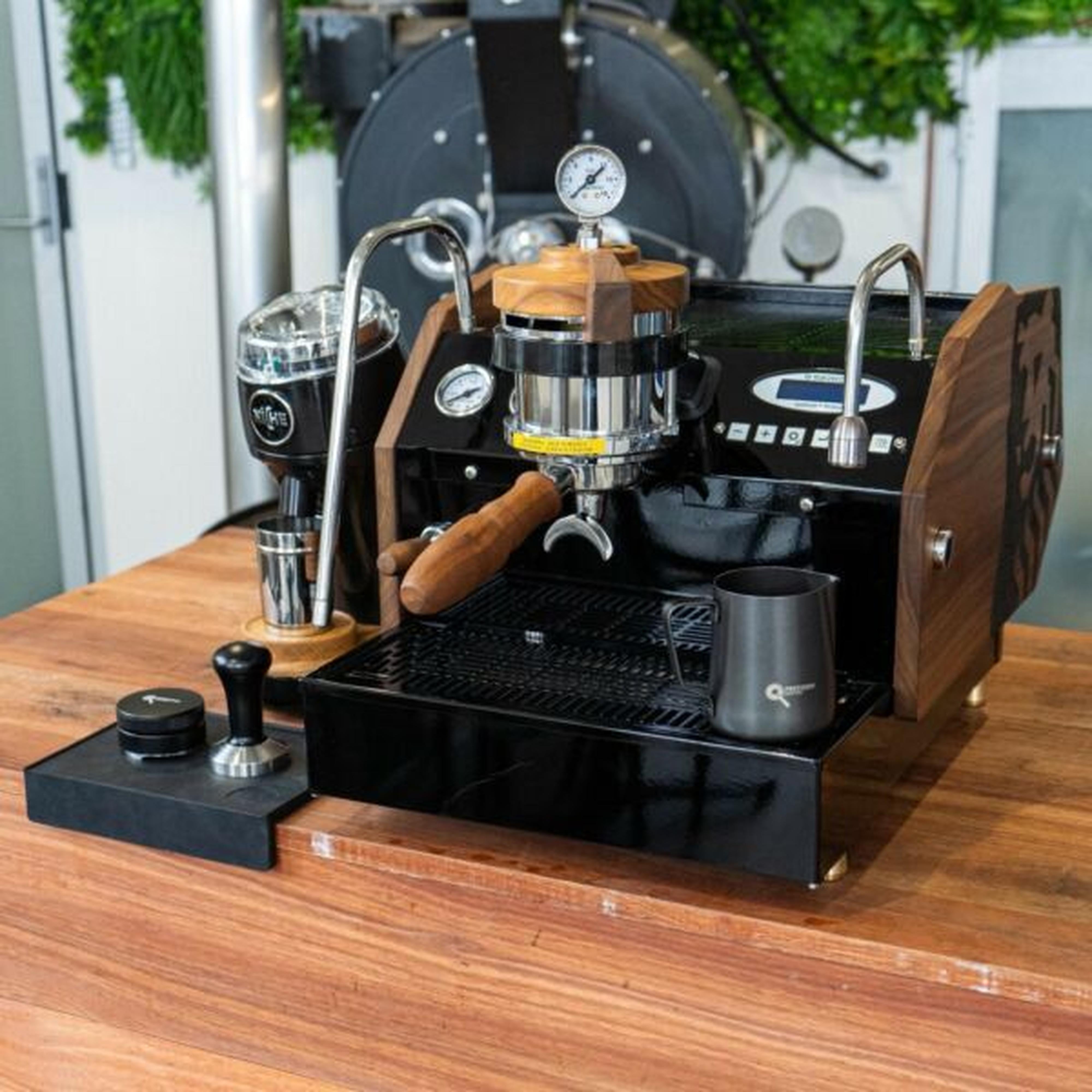 Brand New La Marzocco Gs3 & Niche Grinder & Coffee Machine Package