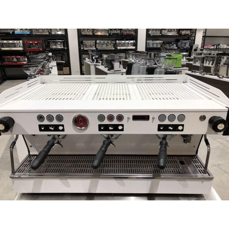 Custom White 3 Group La Marzocco PB Commercial Coffee Machine