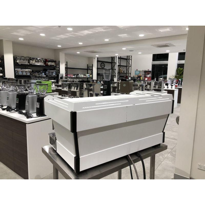 Custom White 3 Group La Marzocco PB Commercial Coffee Machine