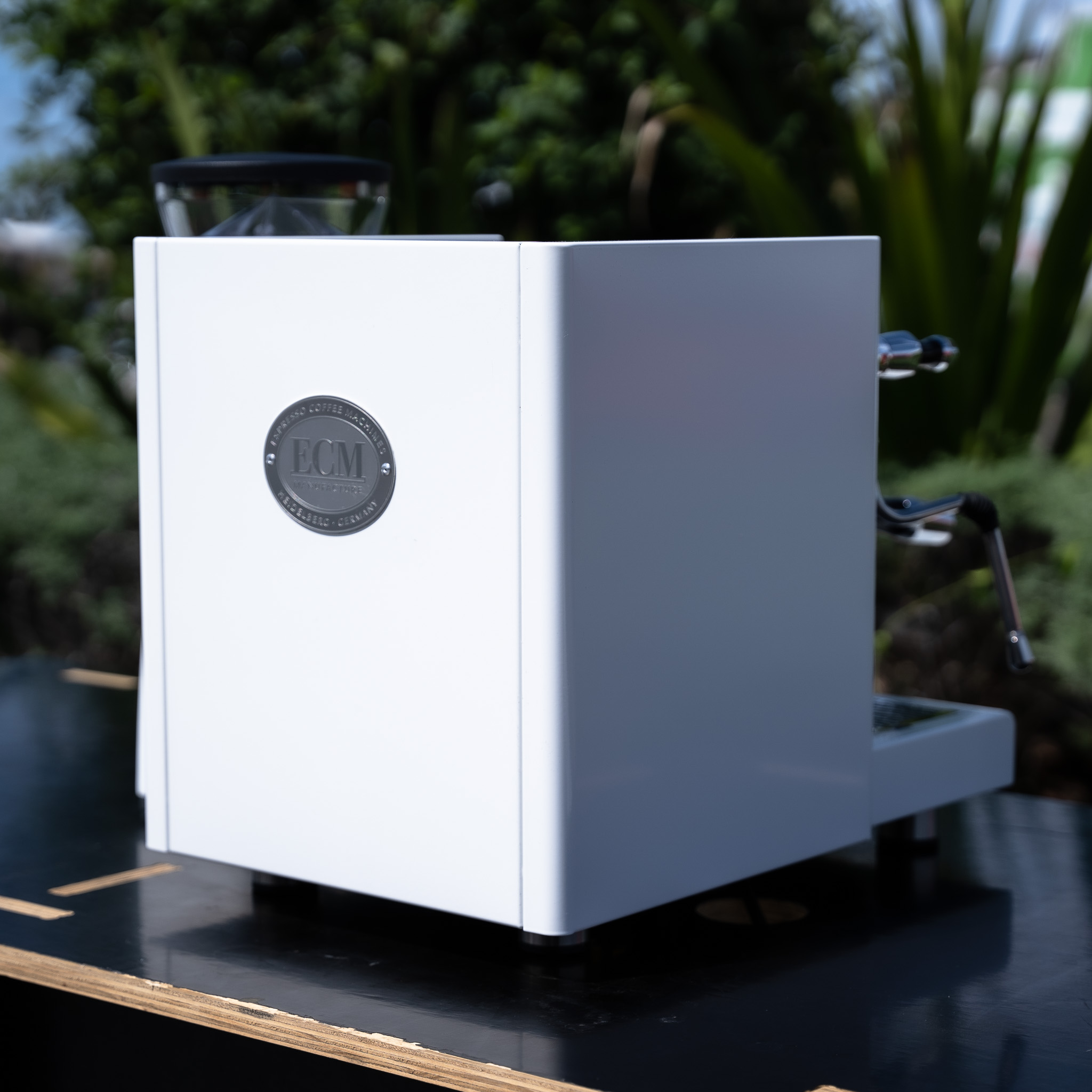 Custom White ECM Technika V Profi PID With White Mazzer Mini Electronic A