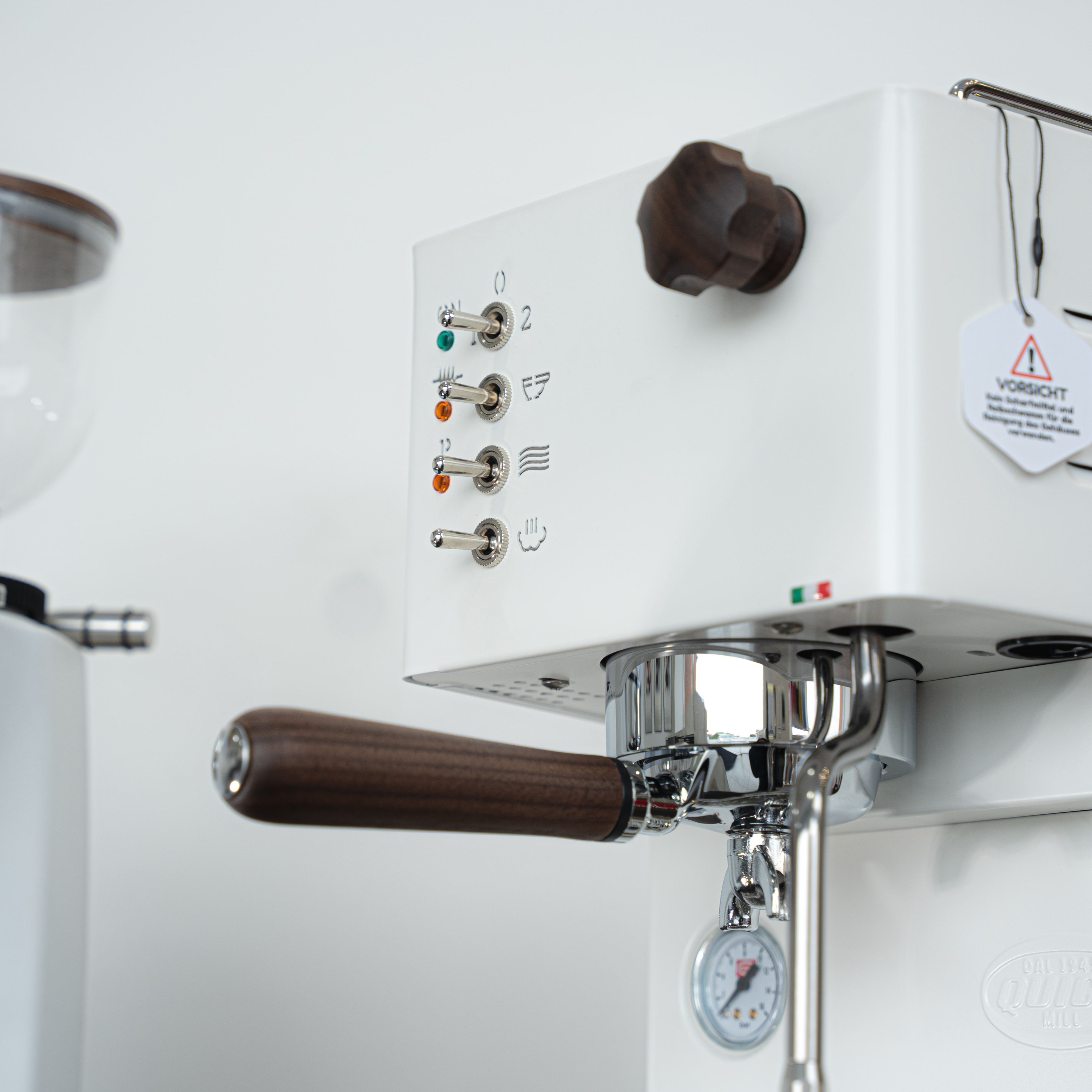 Brand New QuickMill Pippa & Piccola Coffee Machine & Grinder Package (White) BACK ORDER DUE JAN 2025