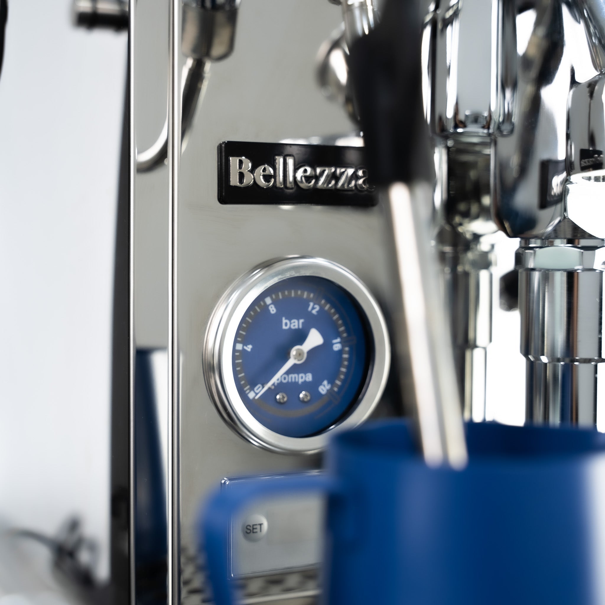 BELLEZZA INIZIO R V.2 AND PICCOLA GRINDER WITH KNOCK DRAW & FREE ACCESSORIES