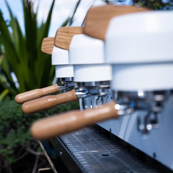 Brand New Synesso S300 White With Walnut Timber Kit Coffee Machine