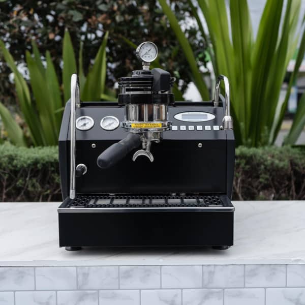 Demo La Marzocco GS3 MP In Matt Black Coffee Machine