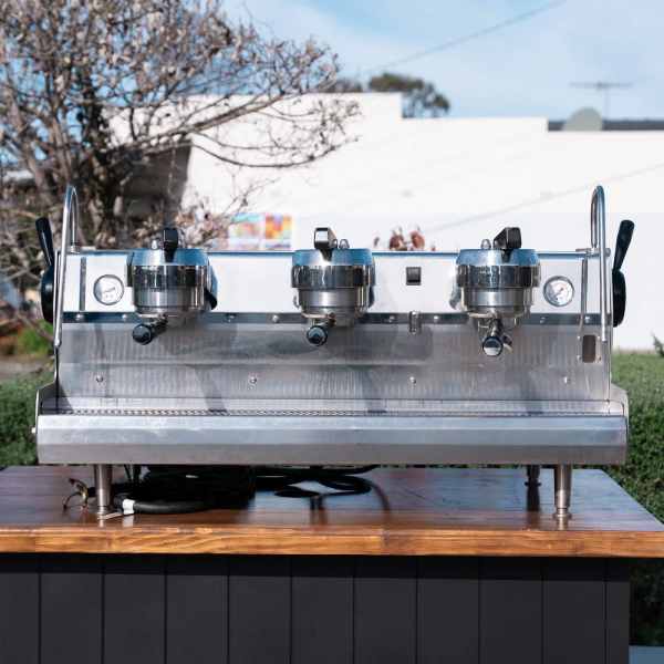 Pre Loved SYNESSO 3 Group Cyncra Excellent Condition