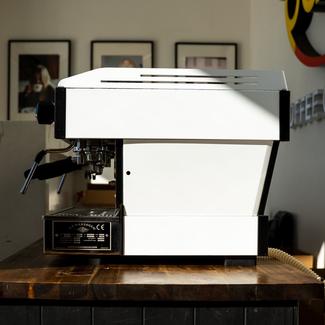 Pre-Loved 3 Group La Marzocco Linea Tall Cup Commercial Coffee Machine