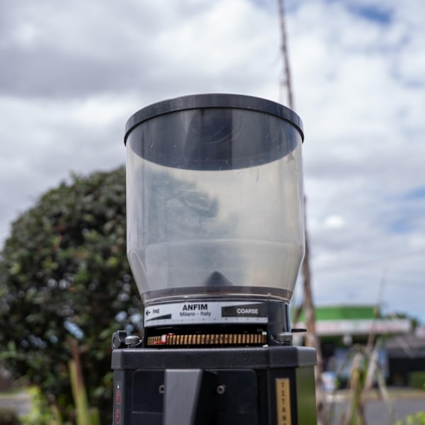 Pre-Loved Anfim SP11 Coffee Grinder – Black – Excellent Condition