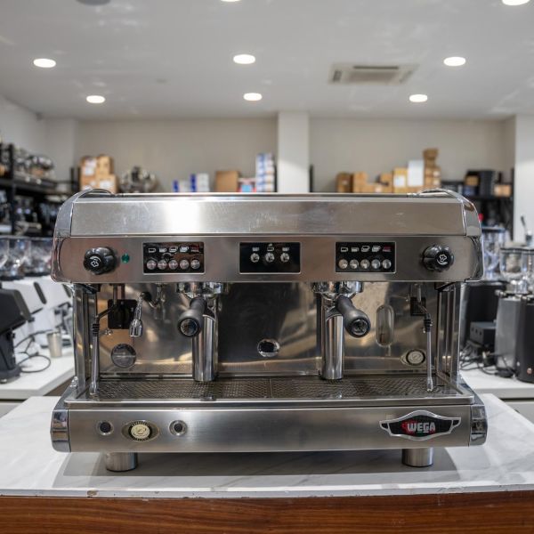 Pre Loved Tall Cup Wega Polaris Commercial Coffee Machine In Chrome