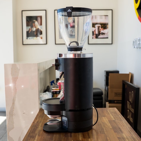 Puqpress M5 – Used Only 4 Days at Fine Food Expo  This Puqpress M5 was