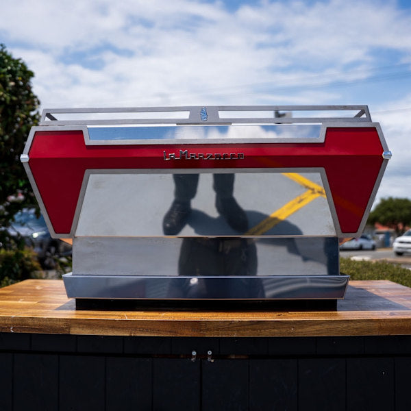 2 Group La Marzocco KB90 – Ex Training Room – Immaculate